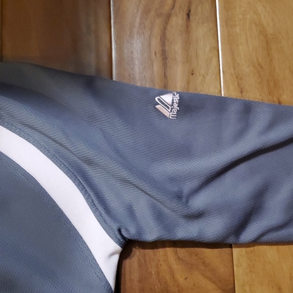 Sweatshirt - Picture 3 of 4